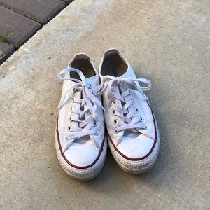 White converse !